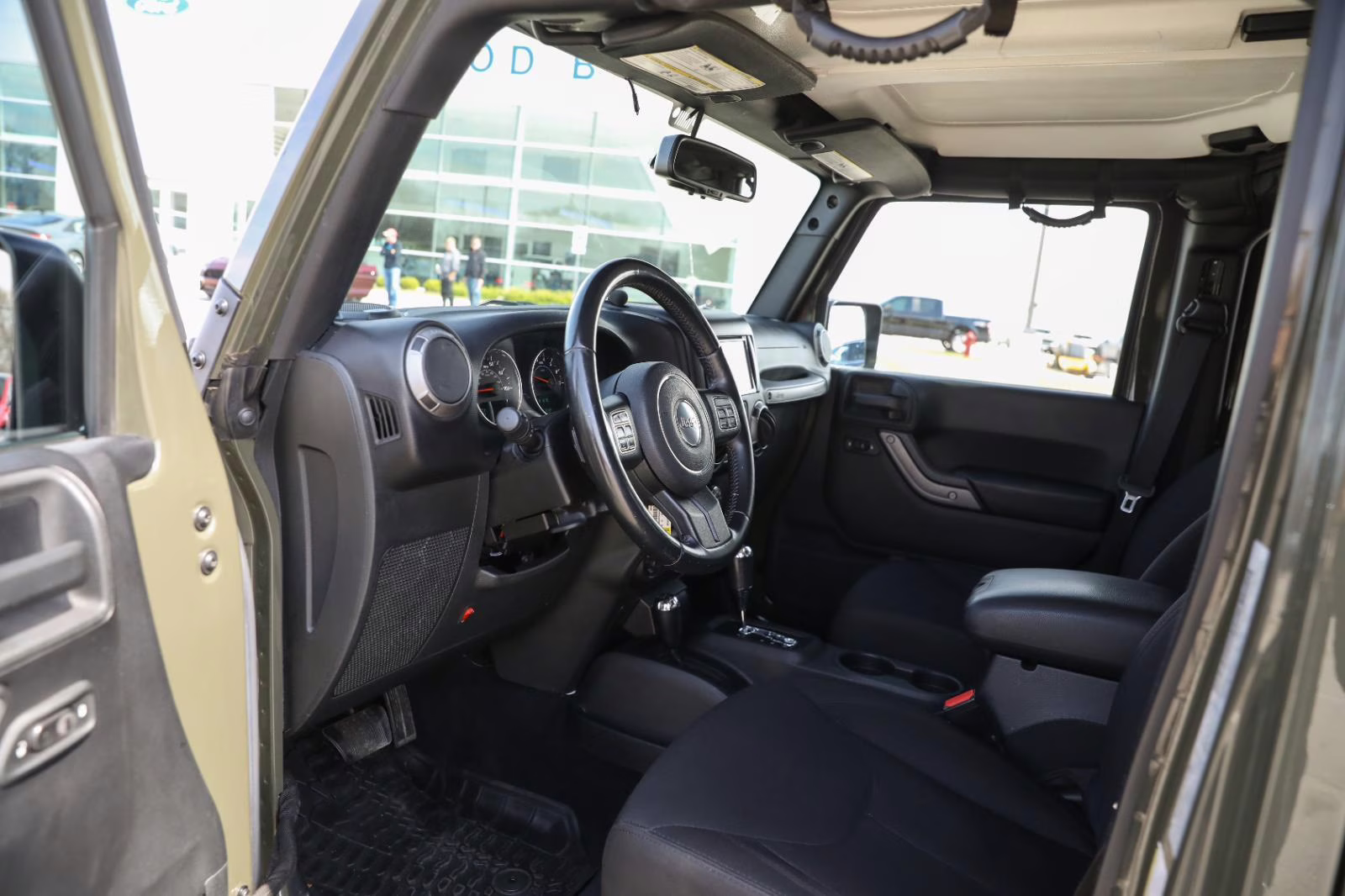 2015 Tank Clearcoat Jeep Wrangler Unlimited Sport 4X4 SUV