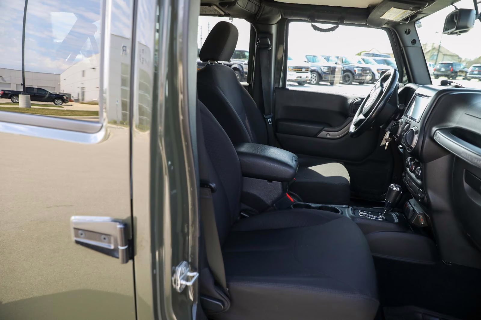 2015 Tank Clearcoat Jeep Wrangler Unlimited Sport 4X4 SUV