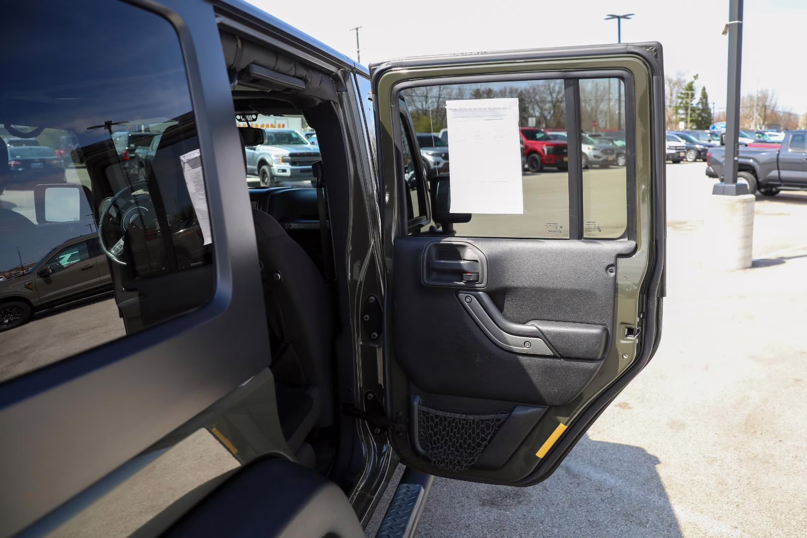 2015 Tank Clearcoat Jeep Wrangler Unlimited Sport 4X4 SUV