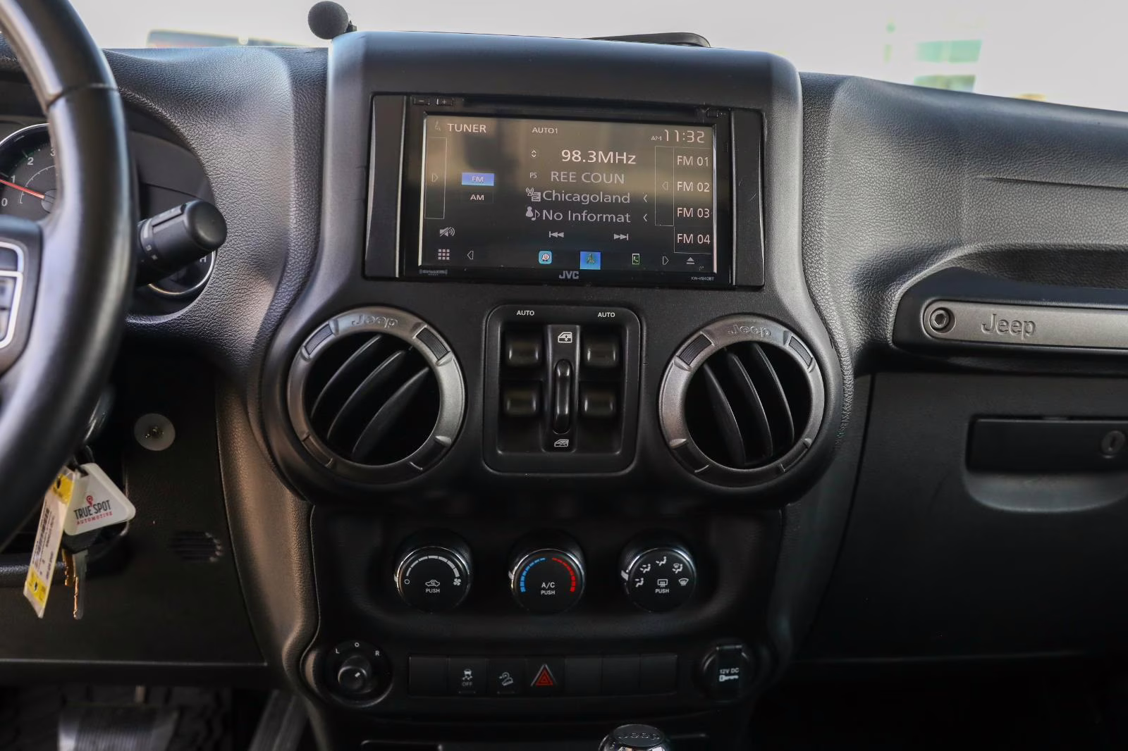 2015 Tank Clearcoat Jeep Wrangler Unlimited Sport 4X4 SUV