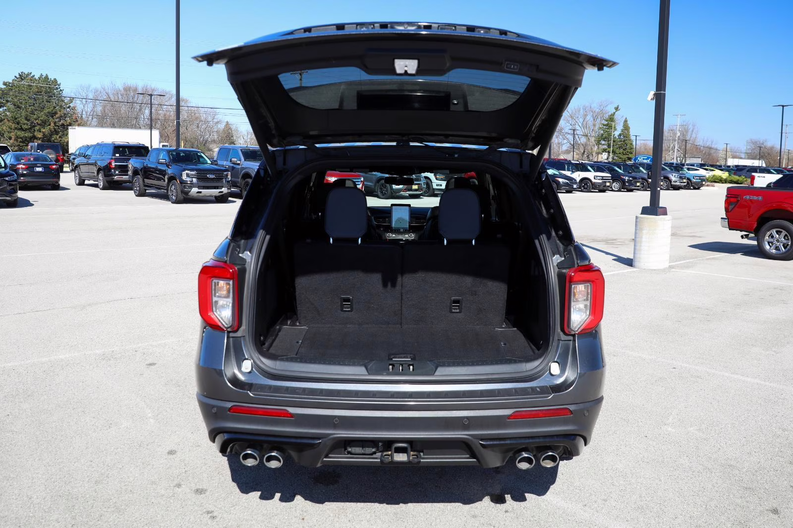 2020 Magnetic Ford Explorer ST 4X4 SUV