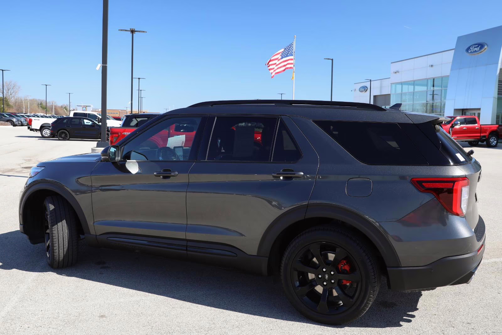 2020 Magnetic Ford Explorer ST 4X4 SUV
