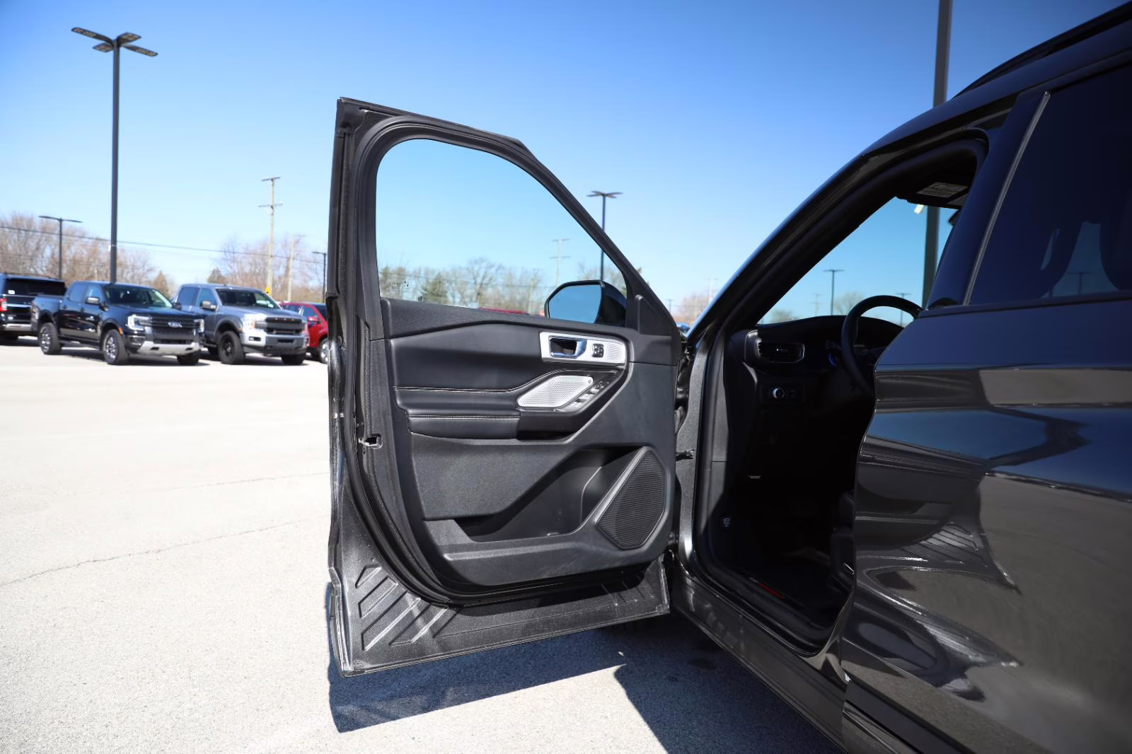 2020 Magnetic Ford Explorer ST 4X4 SUV