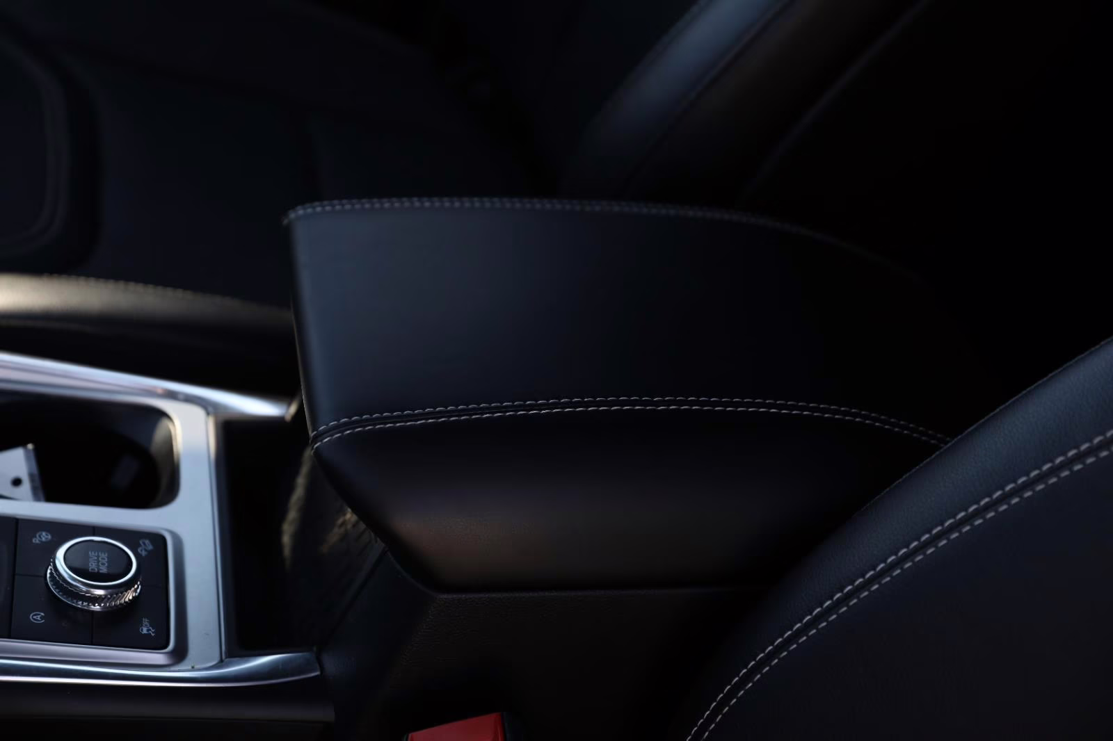 2020 Magnetic Ford Explorer ST 4X4 SUV