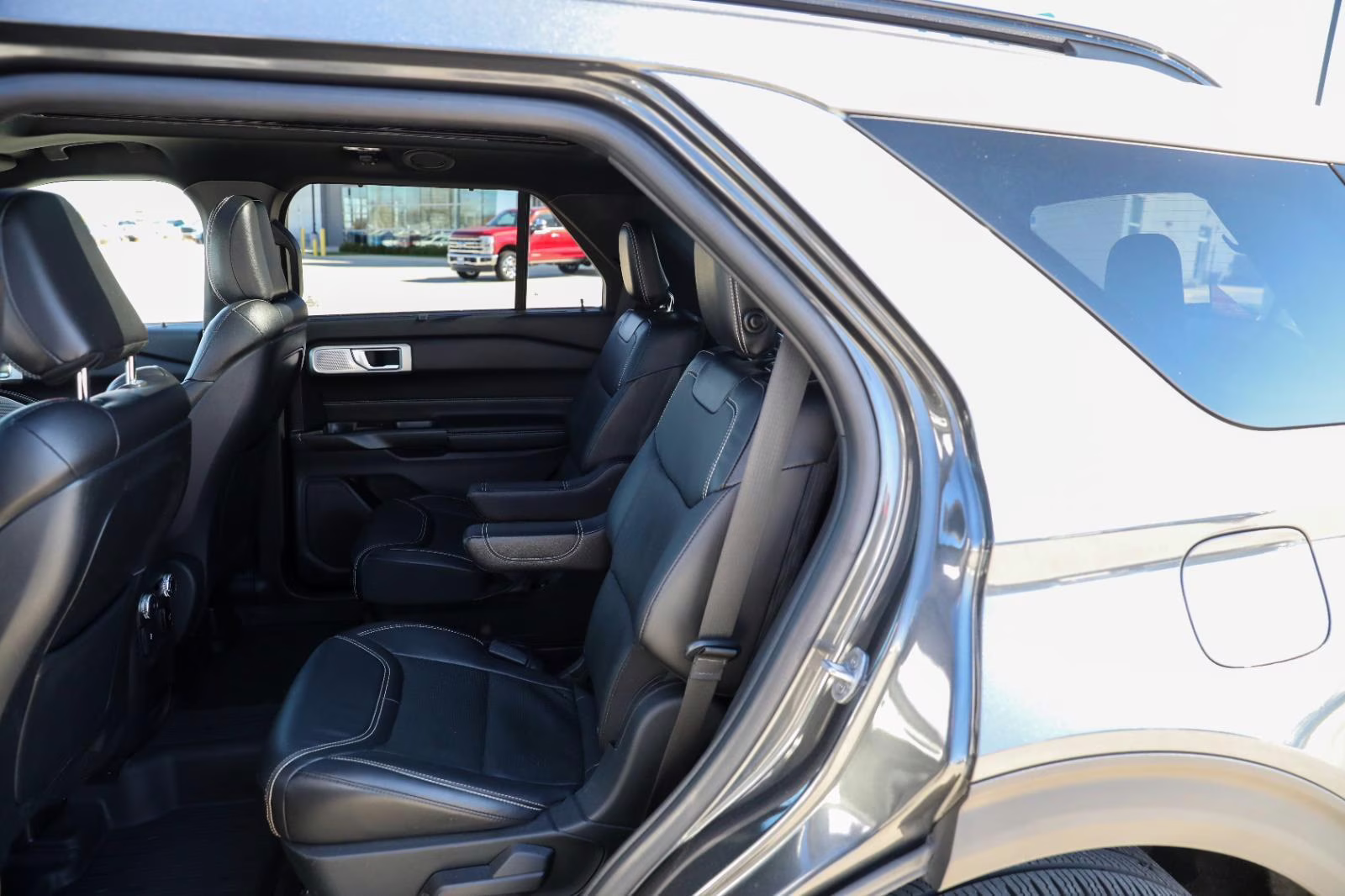 2020 Magnetic Ford Explorer ST 4X4 SUV