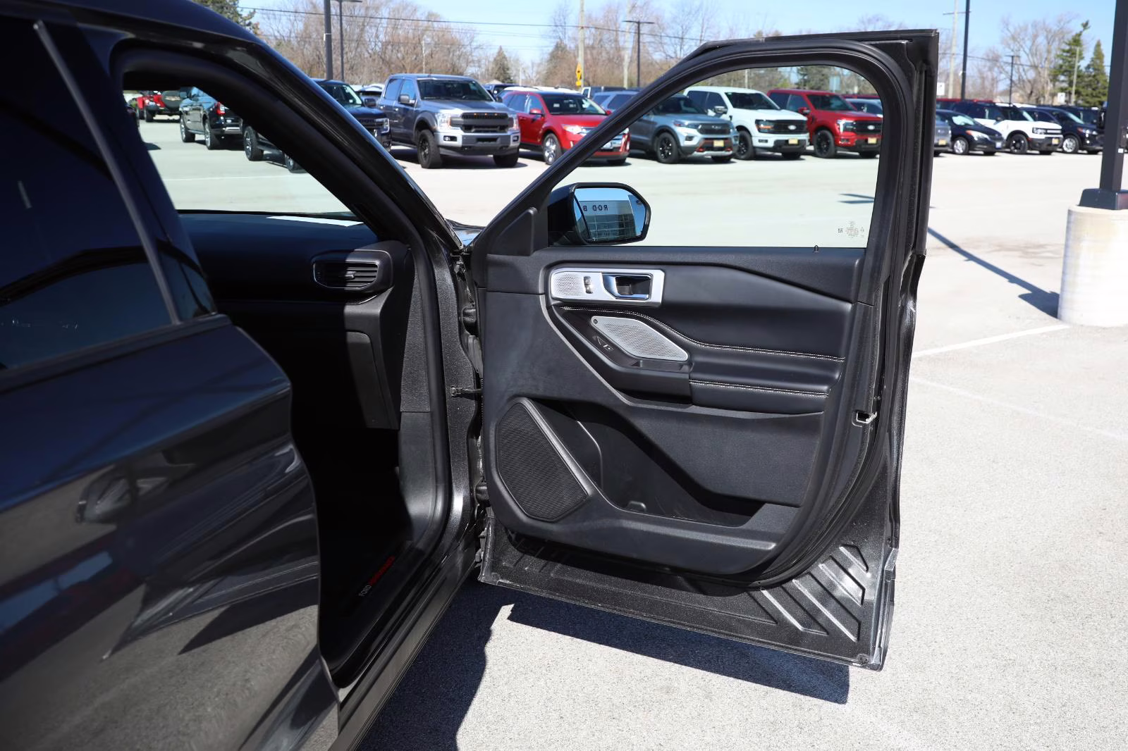 2020 Magnetic Ford Explorer ST 4X4 SUV