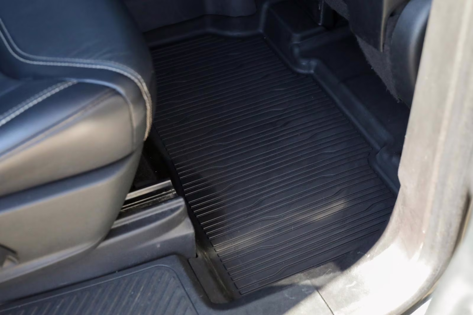 2020 Magnetic Ford Explorer ST 4X4 SUV