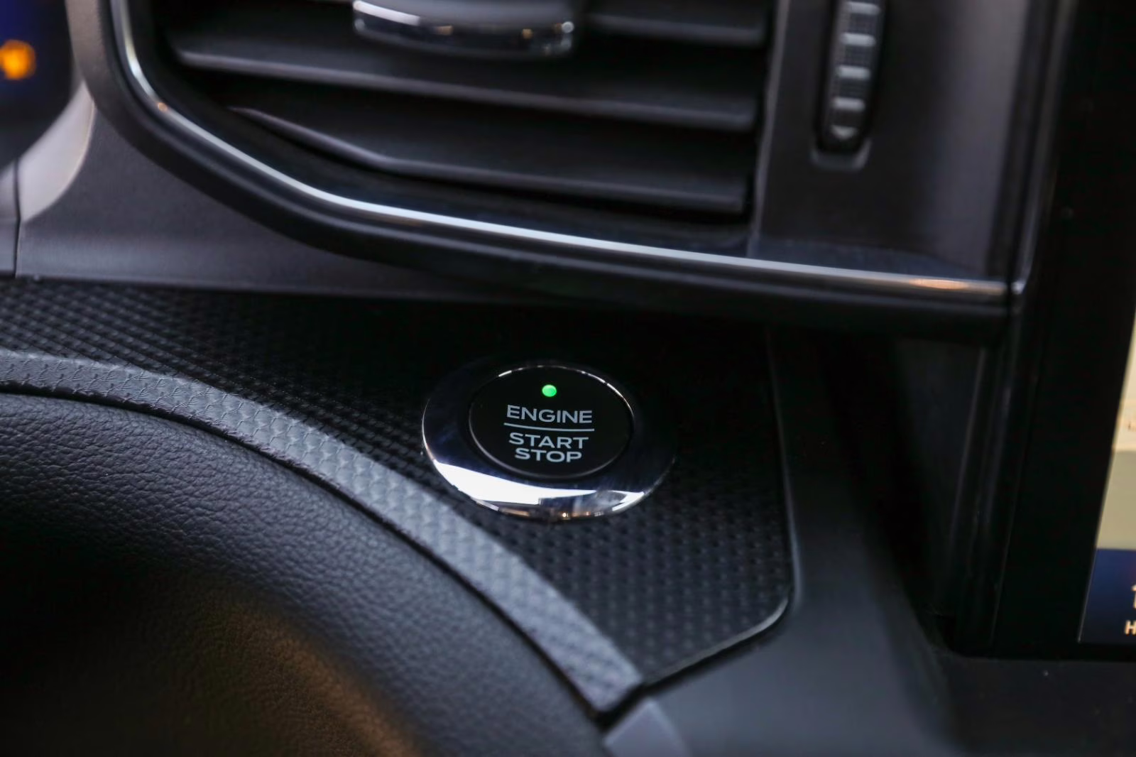 2020 Magnetic Ford Explorer ST 4X4 SUV