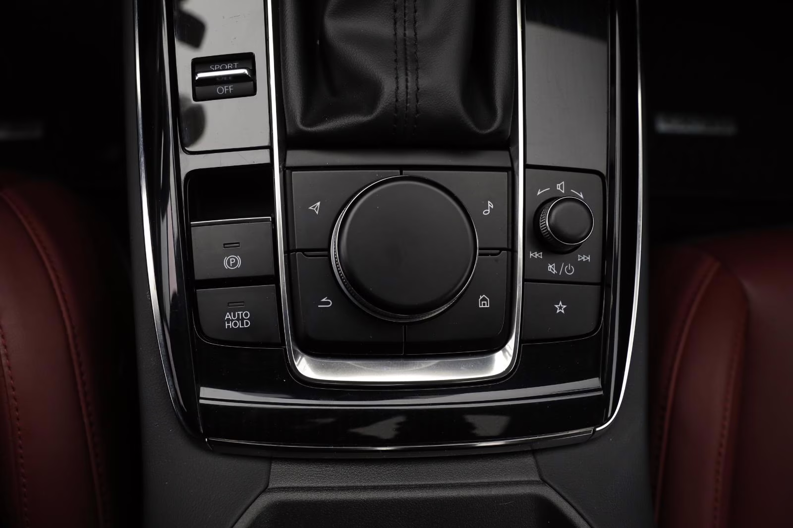 2023 Polymetal Gray Metallic Mazda CX-30 2.5 S Carbon Edition AWD SUV