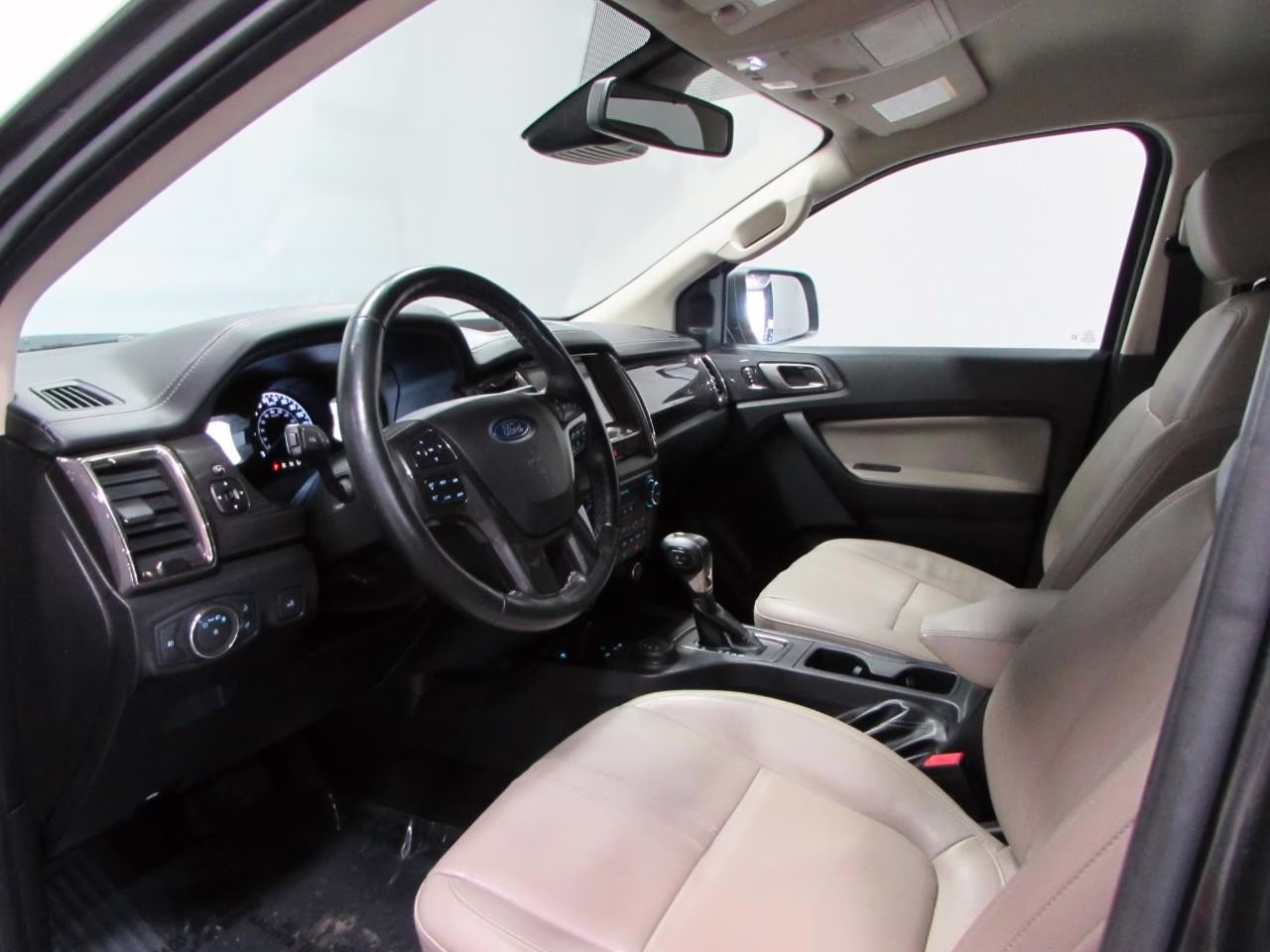 2019 Magnetic Metallic Ford Ranger 4WD SuperCrew 5' Box 4X4 Truck