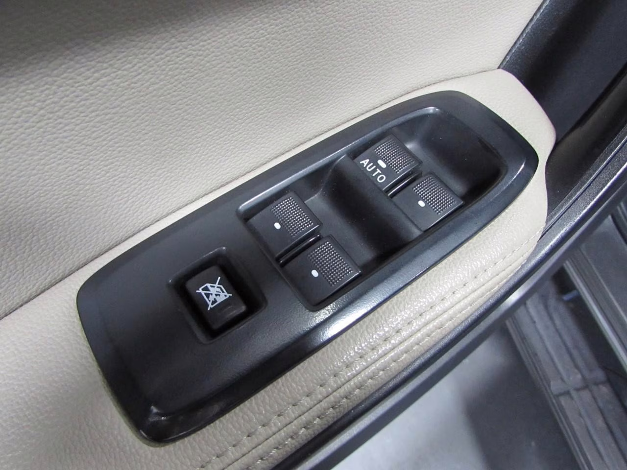 2019 Magnetic Metallic Ford Ranger 4WD SuperCrew 5' Box 4X4 Truck