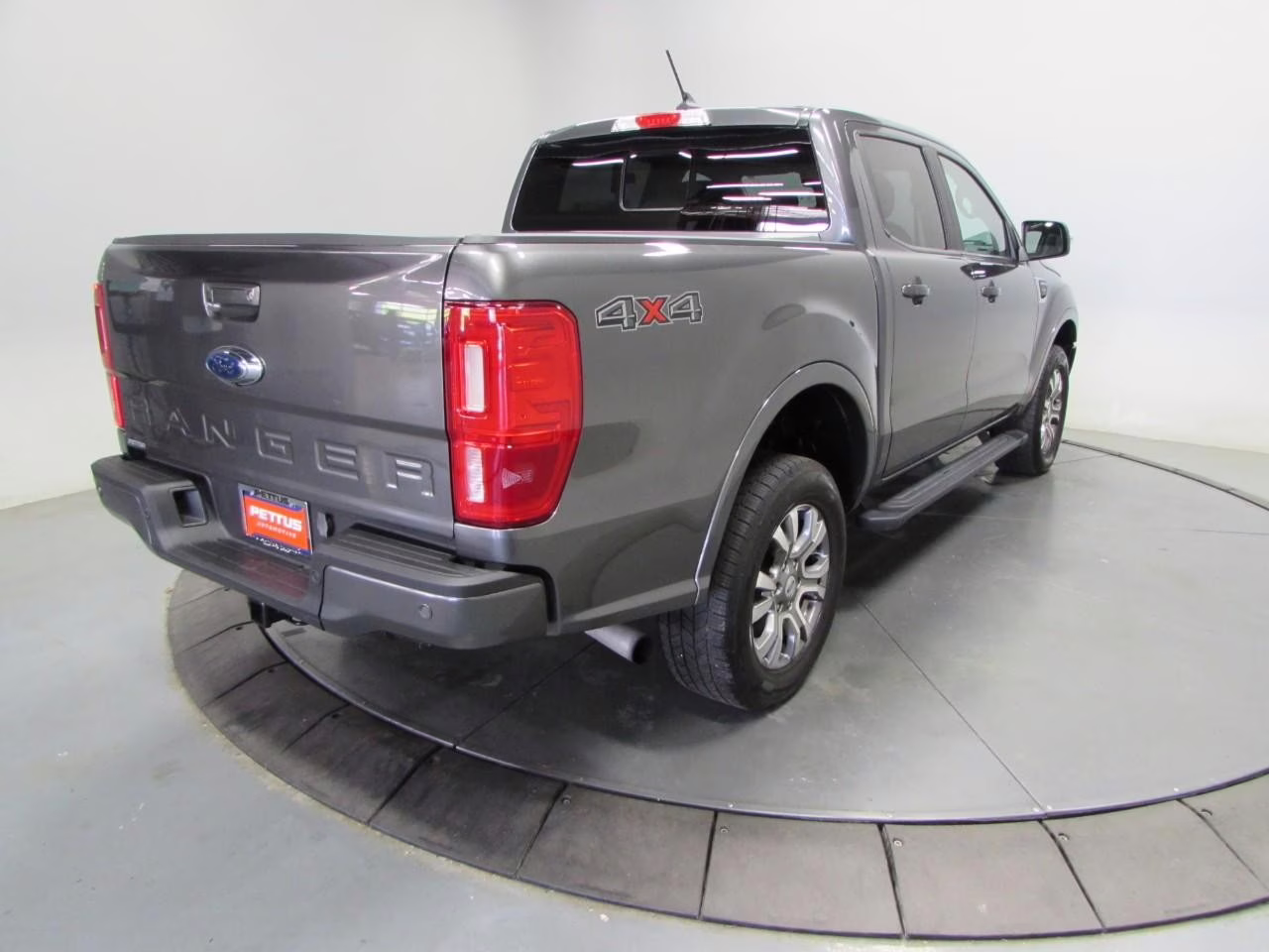 2019 Magnetic Metallic Ford Ranger 4WD SuperCrew 5' Box 4X4 Truck