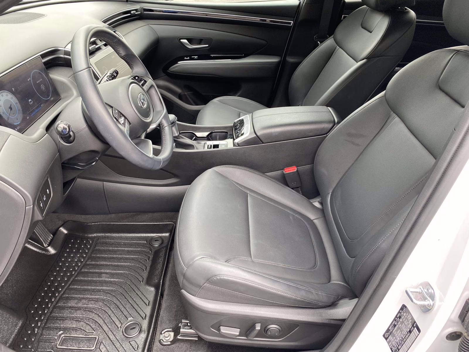 2024 White Pearl Hyundai Tucson XRT FWD SUV