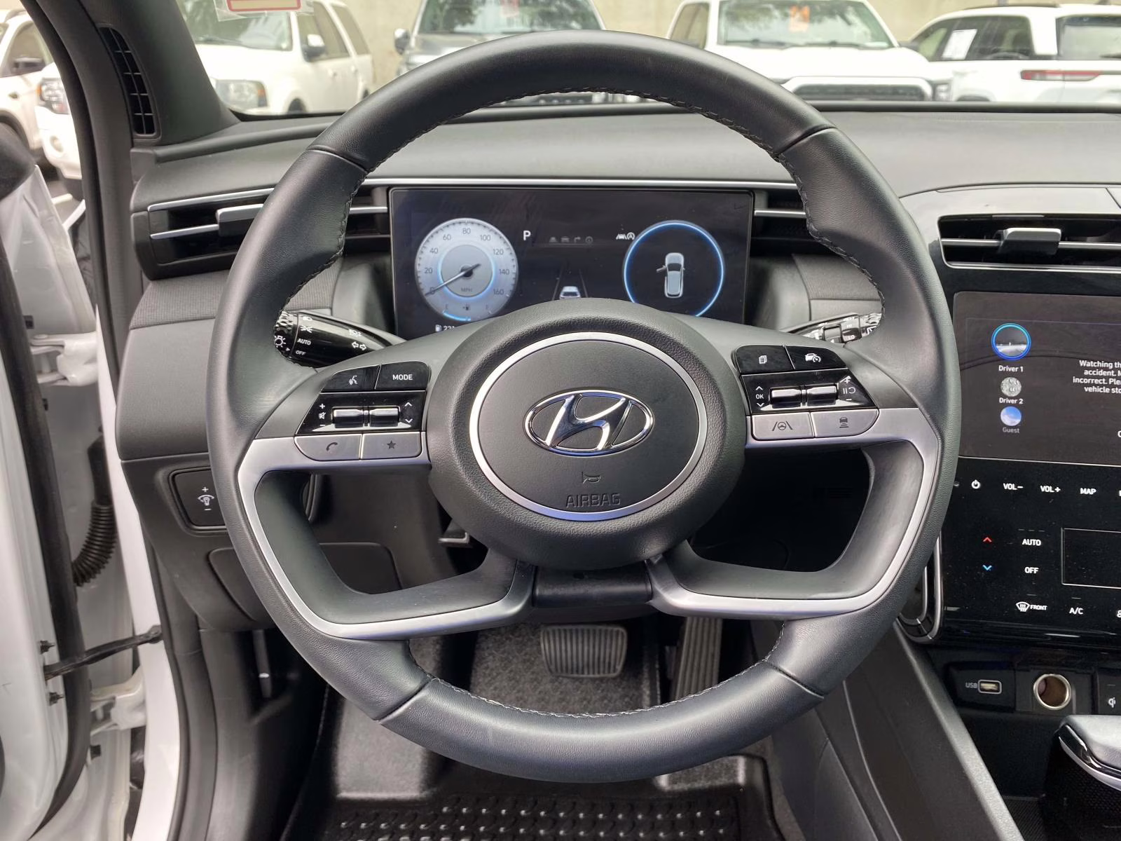 2024 White Pearl Hyundai Tucson XRT FWD SUV