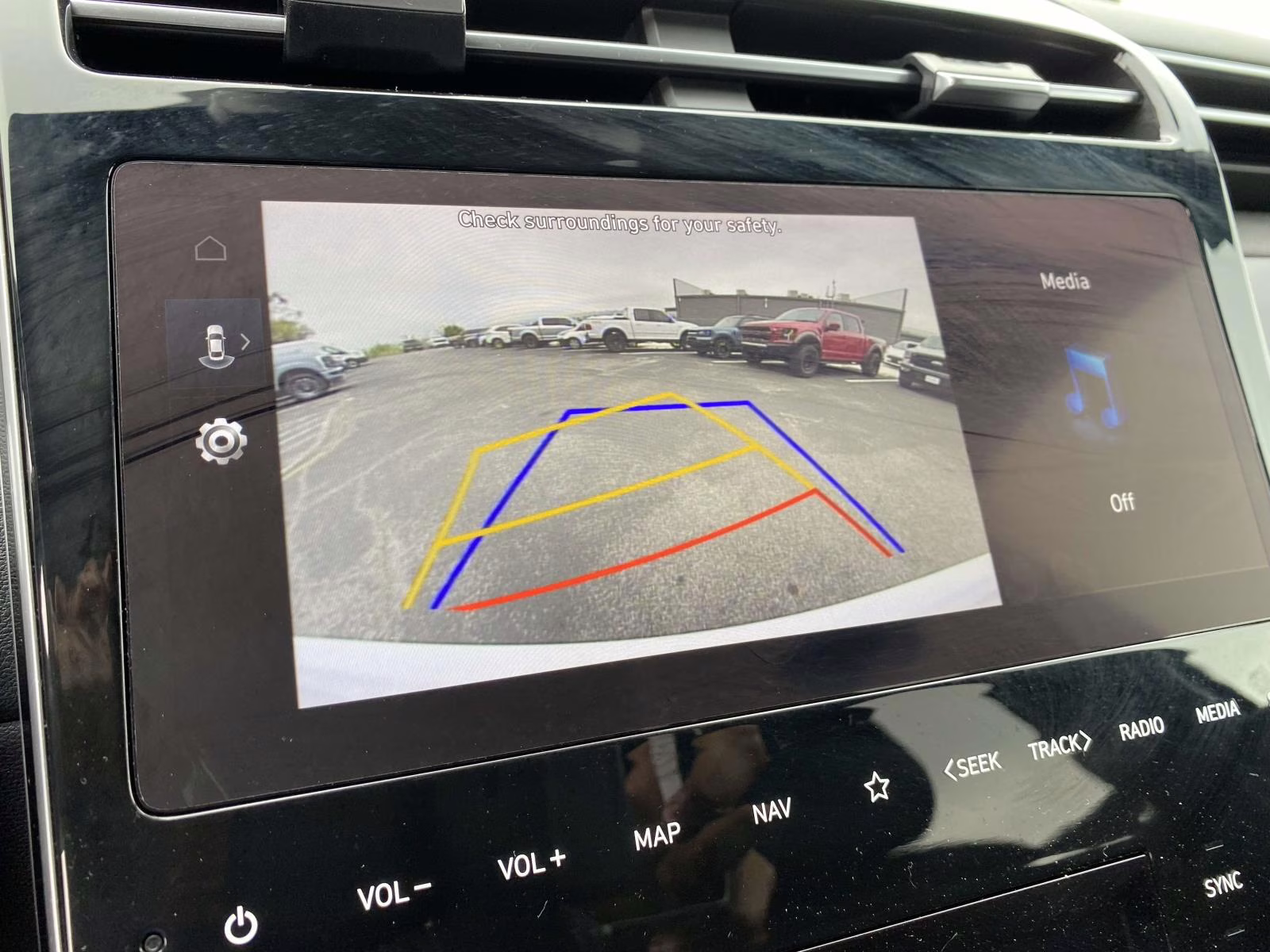 2024 White Pearl Hyundai Tucson XRT FWD SUV