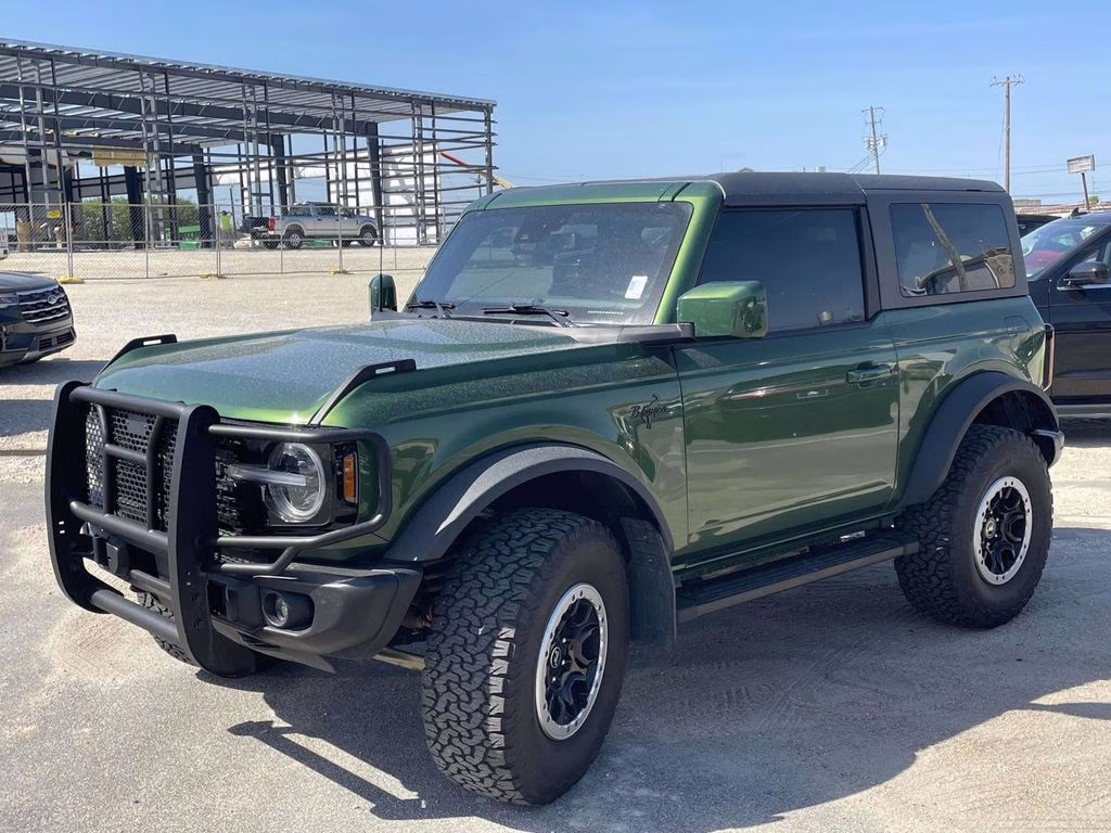 2023 Eruption Green Metallic Ford Bronco Outer Banks 4X4 SUV