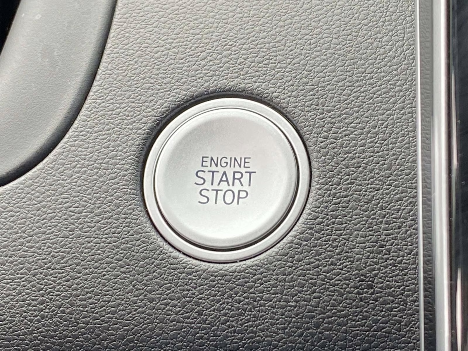 2024 White Pearl Hyundai Tucson XRT FWD SUV