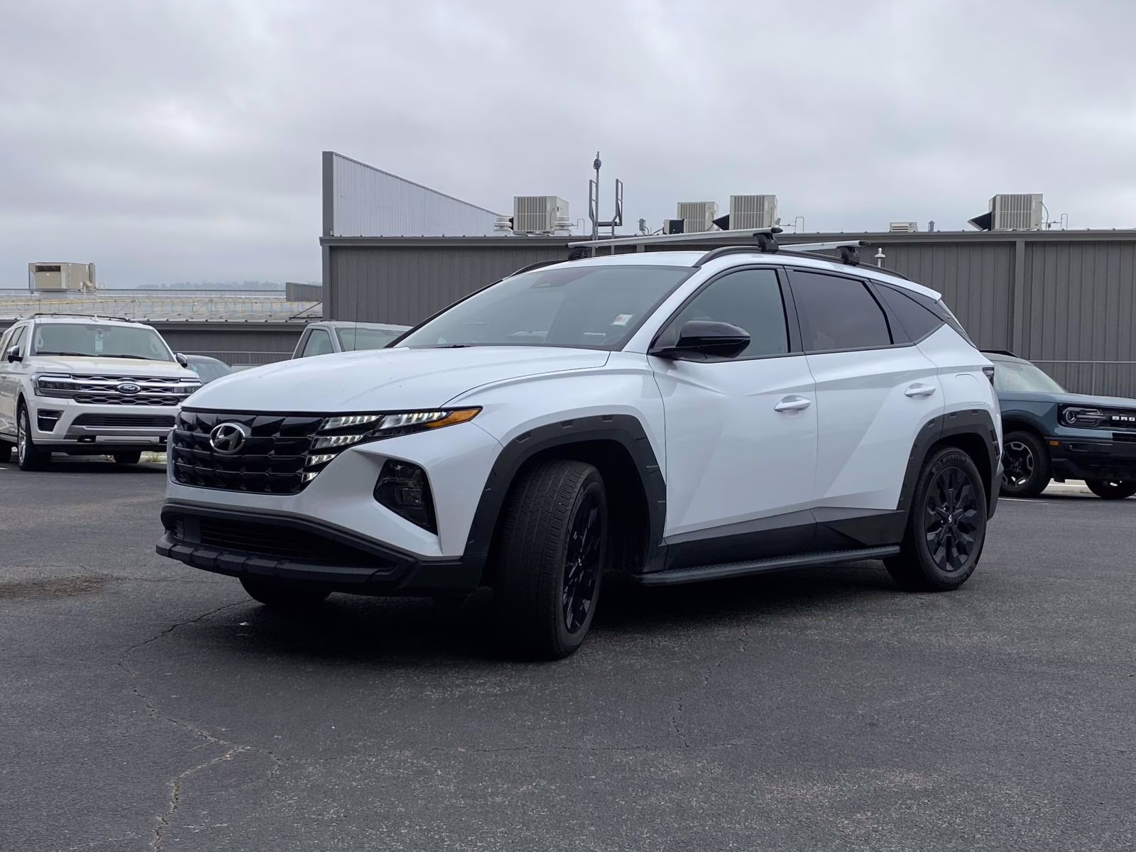 2024 White Pearl Hyundai Tucson XRT FWD SUV