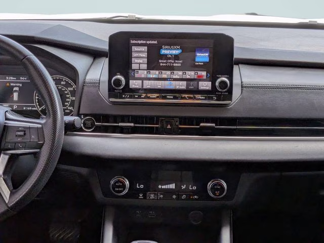 2022 White Diamond Mitsubishi Outlander ES FWD SUV