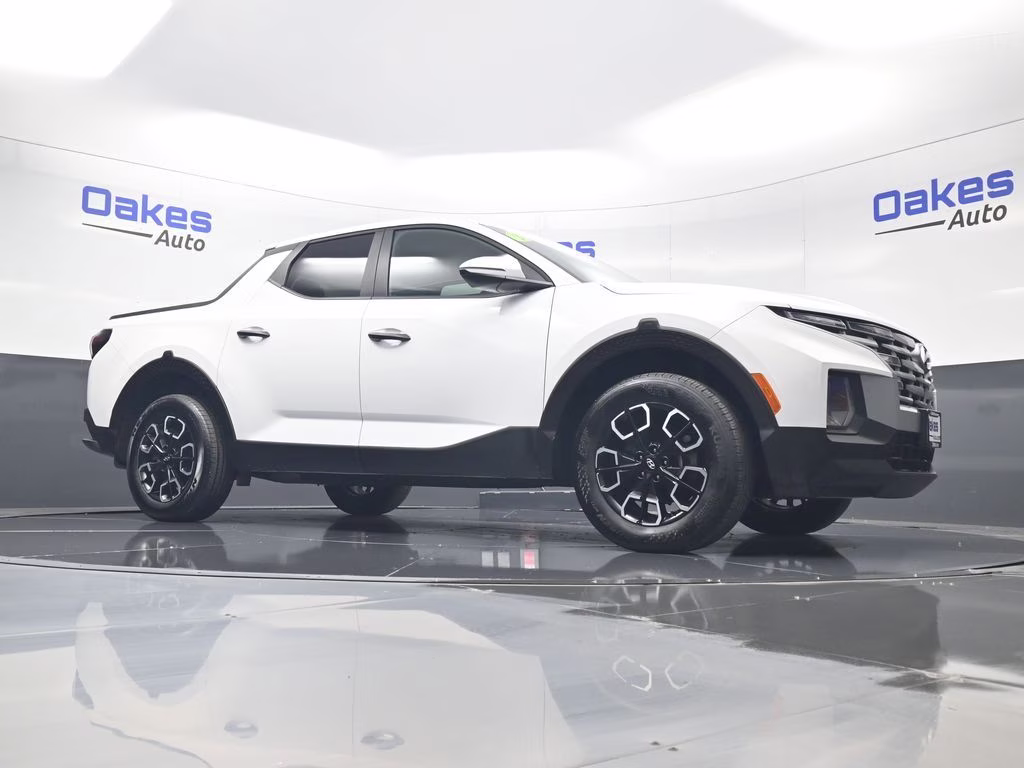 2024 Atlas White Hyundai Santa Cruz SEL AWD Truck
