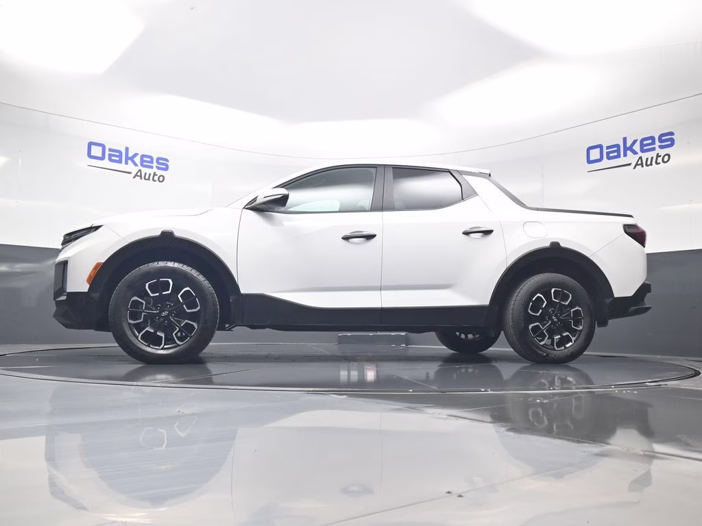 2024 Atlas White Hyundai Santa Cruz SEL AWD Truck