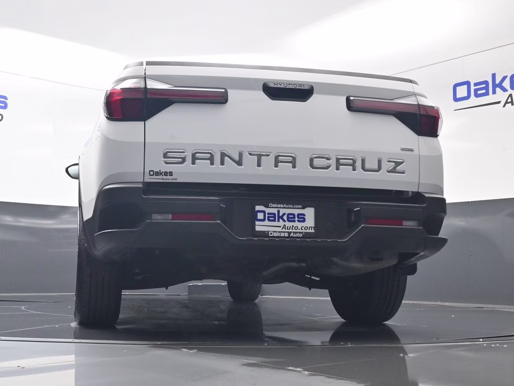 2024 Atlas White Hyundai Santa Cruz SEL AWD Truck