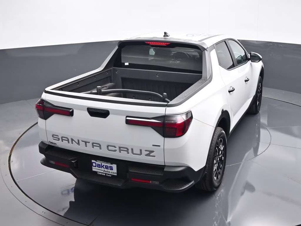2024 Atlas White Hyundai Santa Cruz SEL AWD Truck