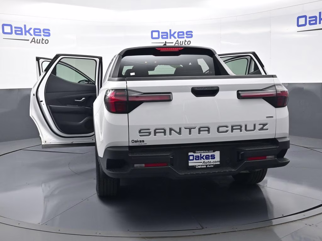 2024 Atlas White Hyundai Santa Cruz SEL AWD Truck