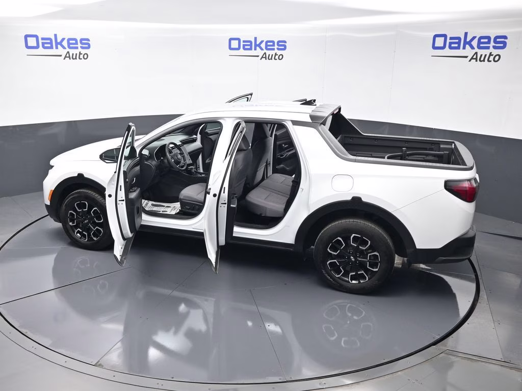 2024 Atlas White Hyundai Santa Cruz SEL AWD Truck