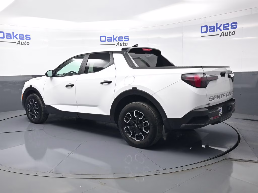 2024 Atlas White Hyundai Santa Cruz SEL AWD Truck