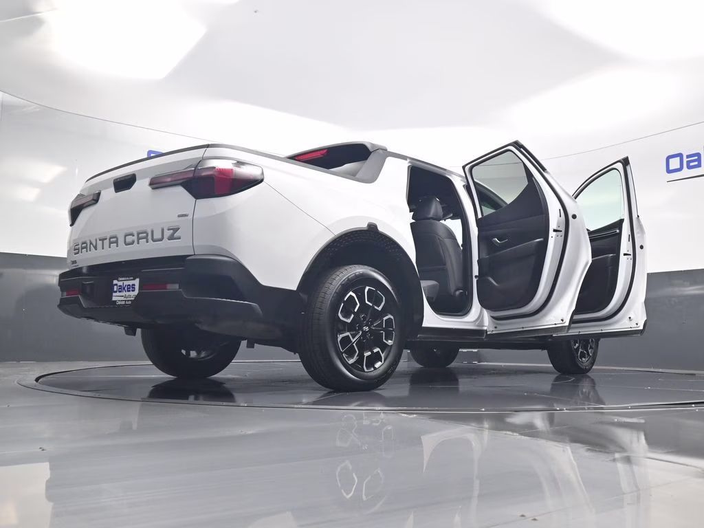 2024 Atlas White Hyundai Santa Cruz SEL AWD Truck