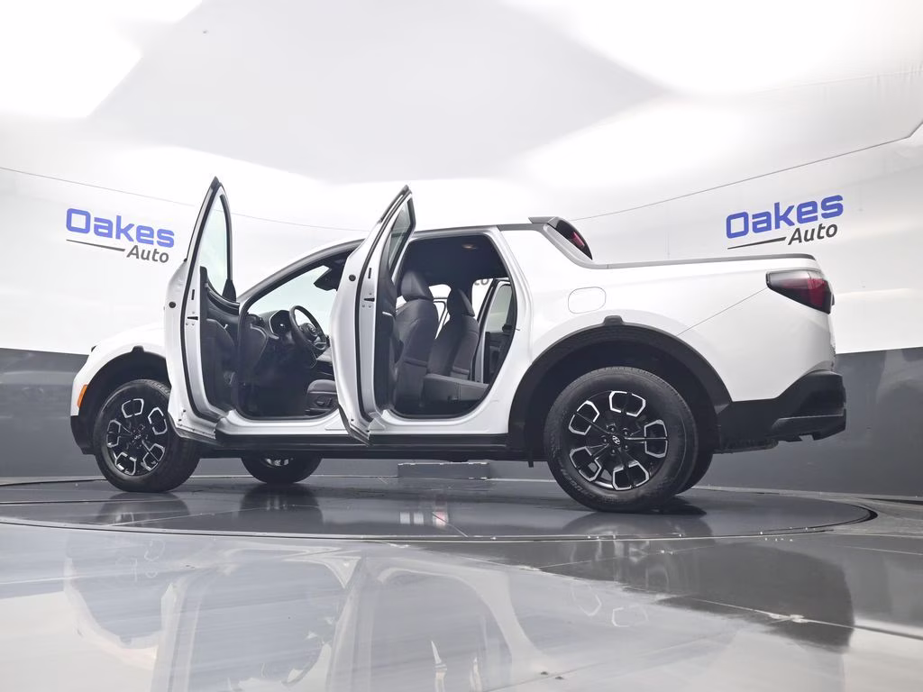 2024 Atlas White Hyundai Santa Cruz SEL AWD Truck