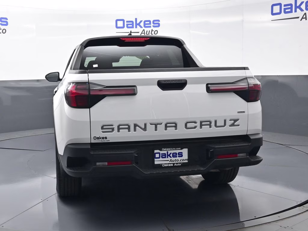 2024 Atlas White Hyundai Santa Cruz SEL AWD Truck