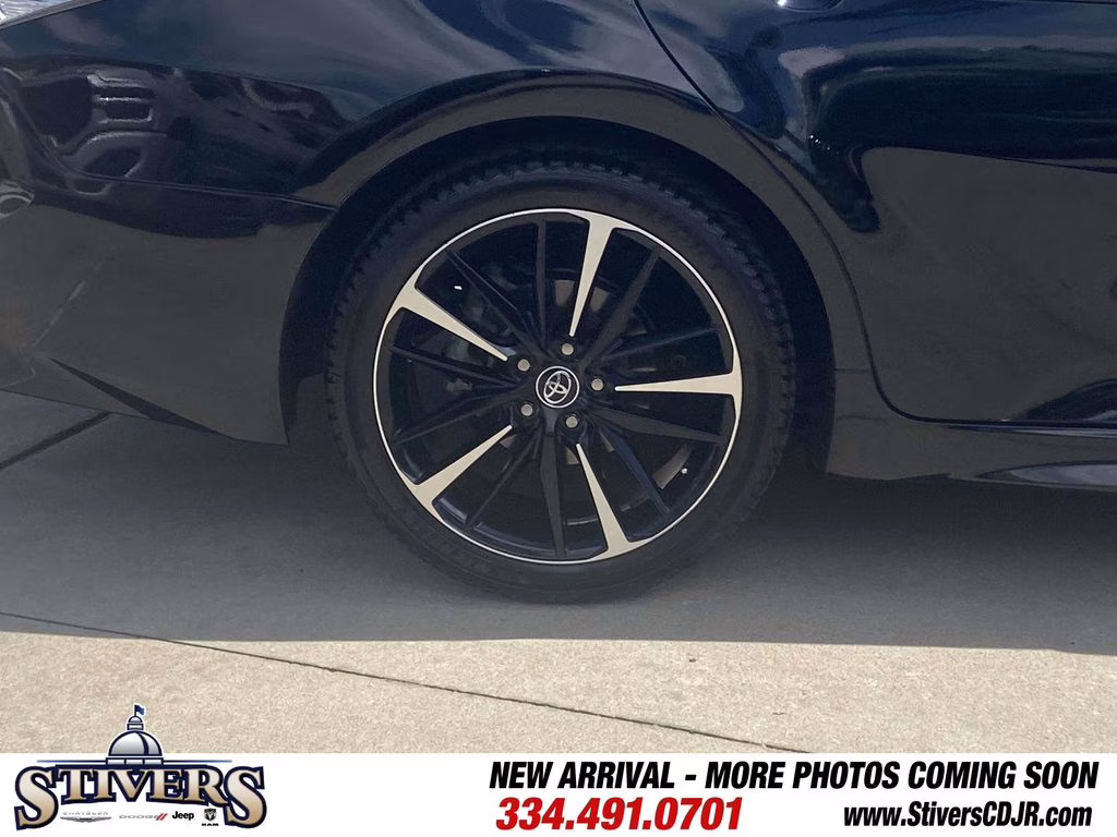 2020 Midnight Black Metallic Toyota Camry XSE V6 FWD Sedan