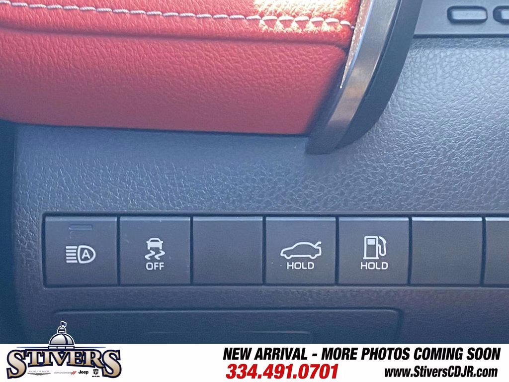 2020 Midnight Black Metallic Toyota Camry XSE V6 FWD Sedan