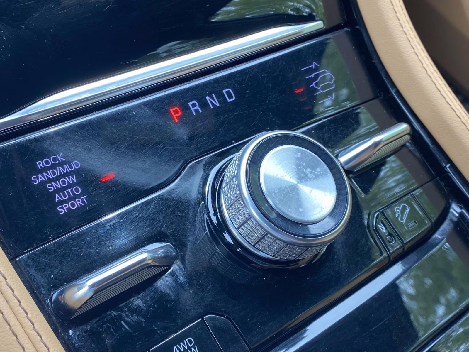 2023 Diamond Black Crystal Pearlcoat Jeep Grand Cherokee Summit Reserve 4X4 SUV