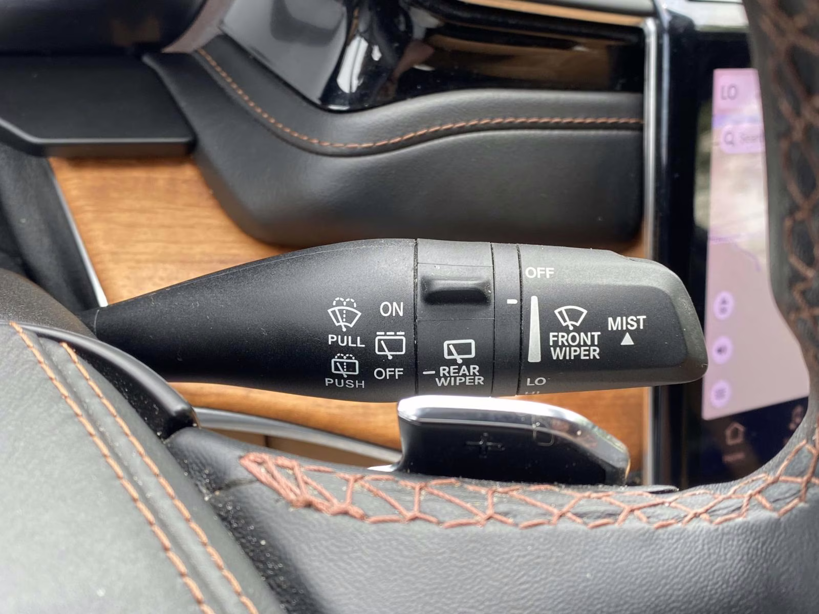 2023 Diamond Black Crystal Pearlcoat Jeep Grand Cherokee Summit Reserve 4X4 SUV