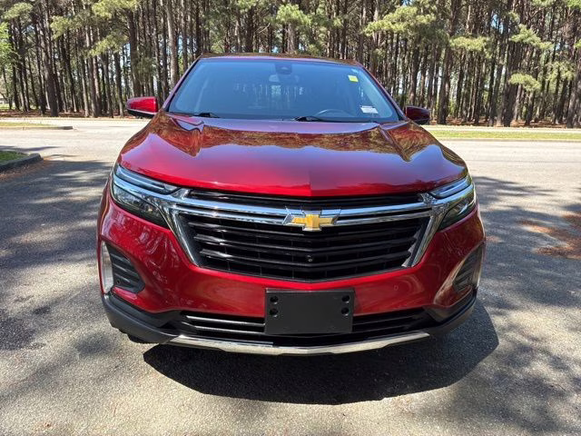 2022 Cherry Red Tintcoat Chevrolet Equinox LT AWD SUV