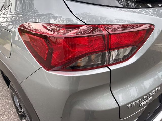 2024 Sterling Gray Metallic Chevrolet Trailblazer LT FWD SUV