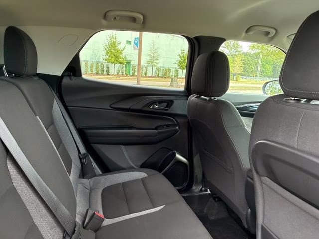 2024 Sterling Gray Metallic Chevrolet Trailblazer LT FWD SUV