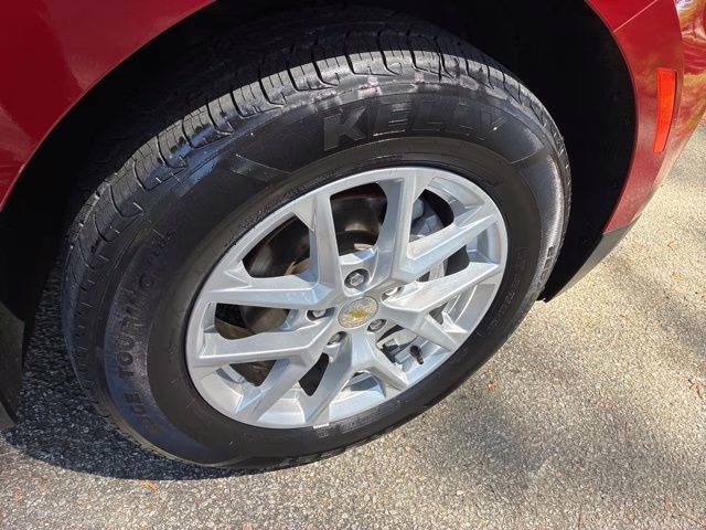 2022 Cherry Red Tintcoat Chevrolet Equinox LT AWD SUV