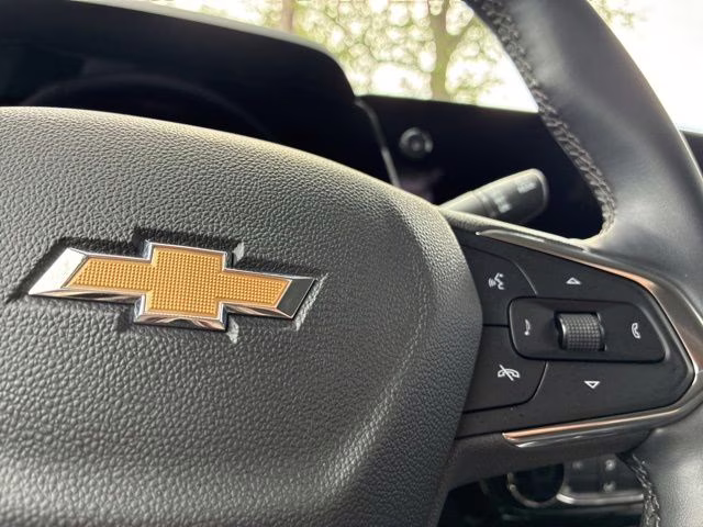 2024 Sterling Gray Metallic Chevrolet Trailblazer LT FWD SUV