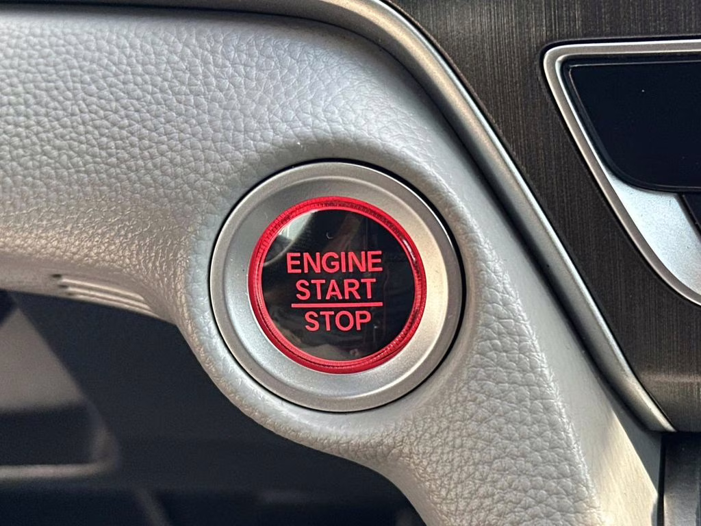 2019 Lunar Silver Metallic Honda Accord LX FWD Sedan