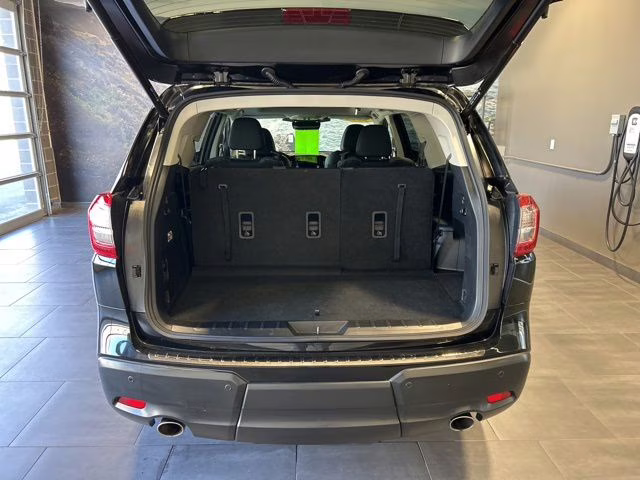 2023 Crystal Black Silica Subaru Ascent Onyx Edition AWD SUV