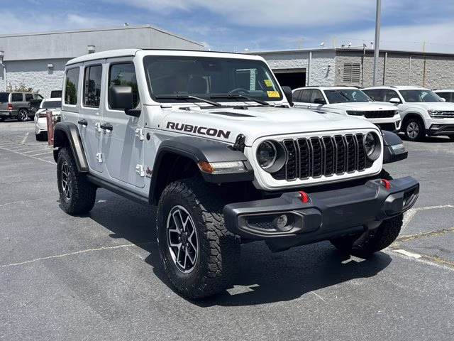 2025 Bright White Clearcoat Jeep Wrangler Rubicon 4X4 Convertible