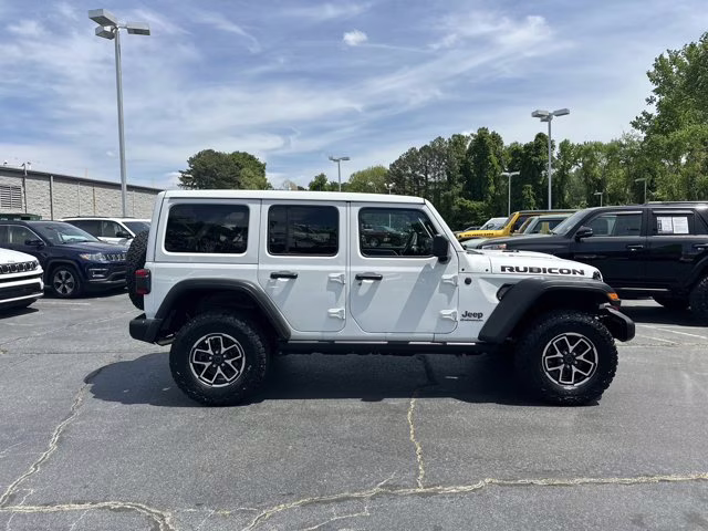 2025 Bright White Clearcoat Jeep Wrangler Rubicon 4X4 Convertible