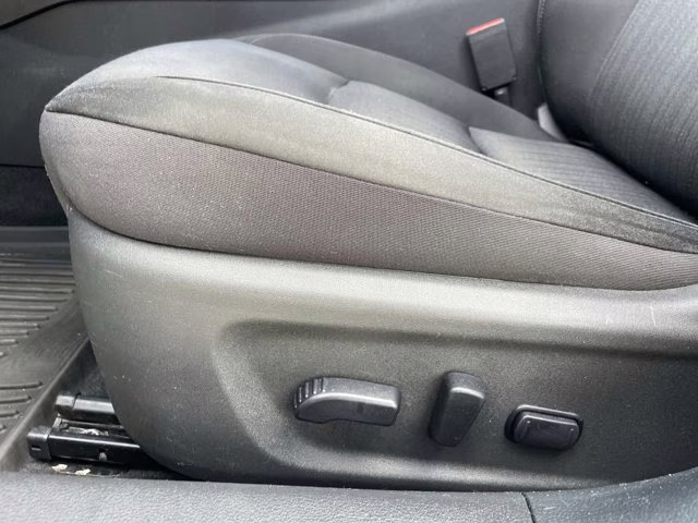 2019 Gun Metallic Nissan Altima 2.5 SV FWD Sedan