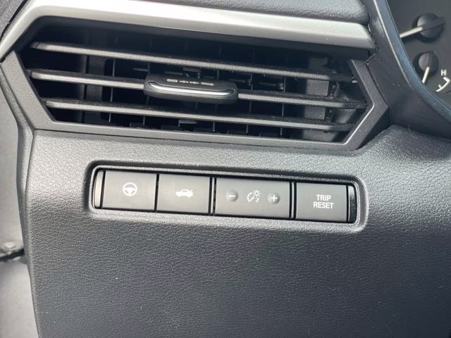 2019 Gun Metallic Nissan Altima 2.5 SV FWD Sedan