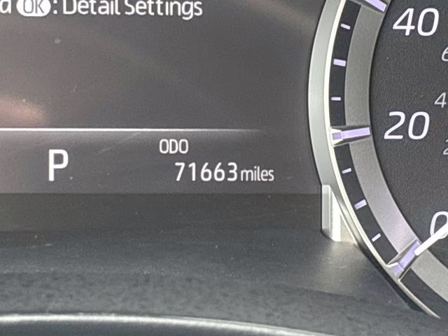 2022 Celestial Silver Metallic Toyota Highlander XLE AWD SUV