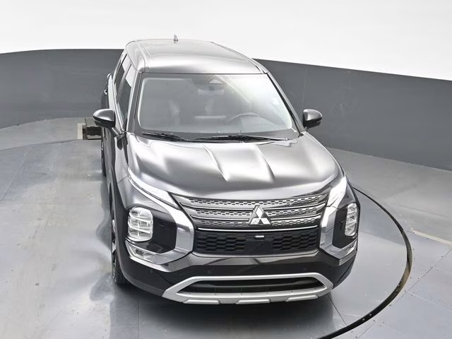 2022 Black Diamond Mitsubishi Outlander SE 4X4 SUV